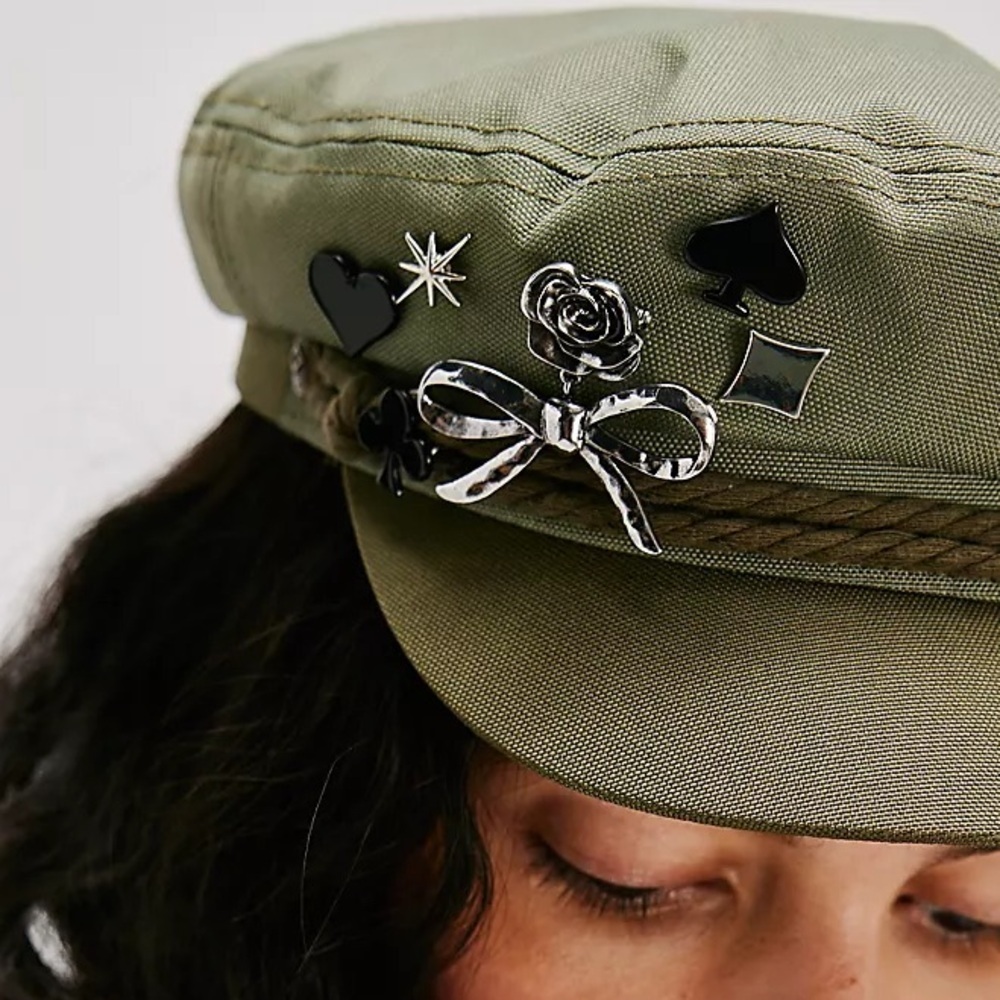 ❄️ Free People | Rosie Brooch Silver Rose